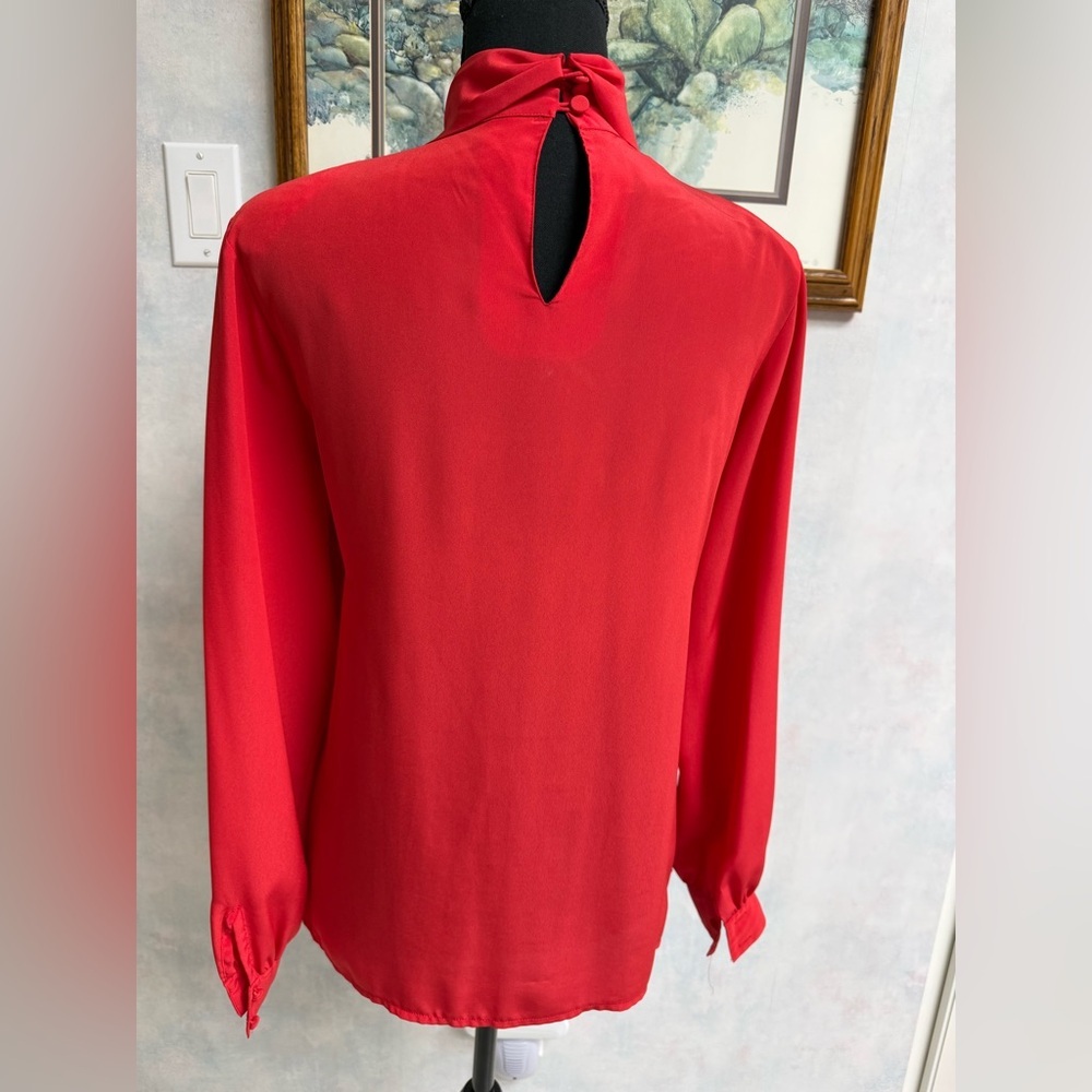 Michelle Stuart Vibrant Red Pleated Blouse - Picture 4 of 10